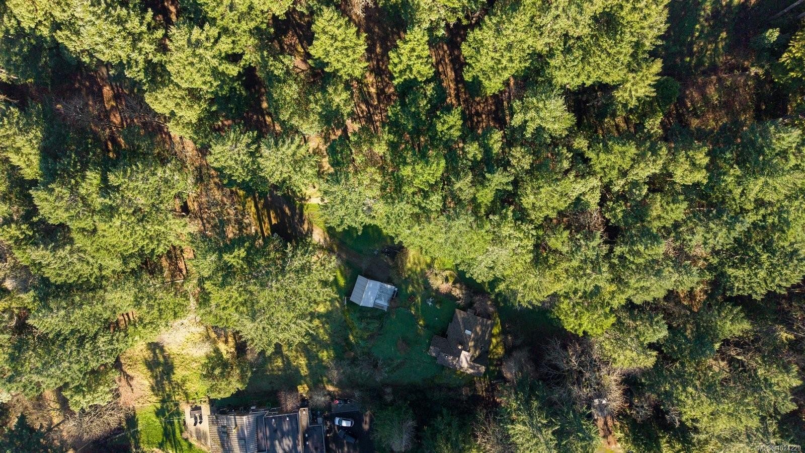 1183-1193 Hillgrove Rd, North Saanich, BC