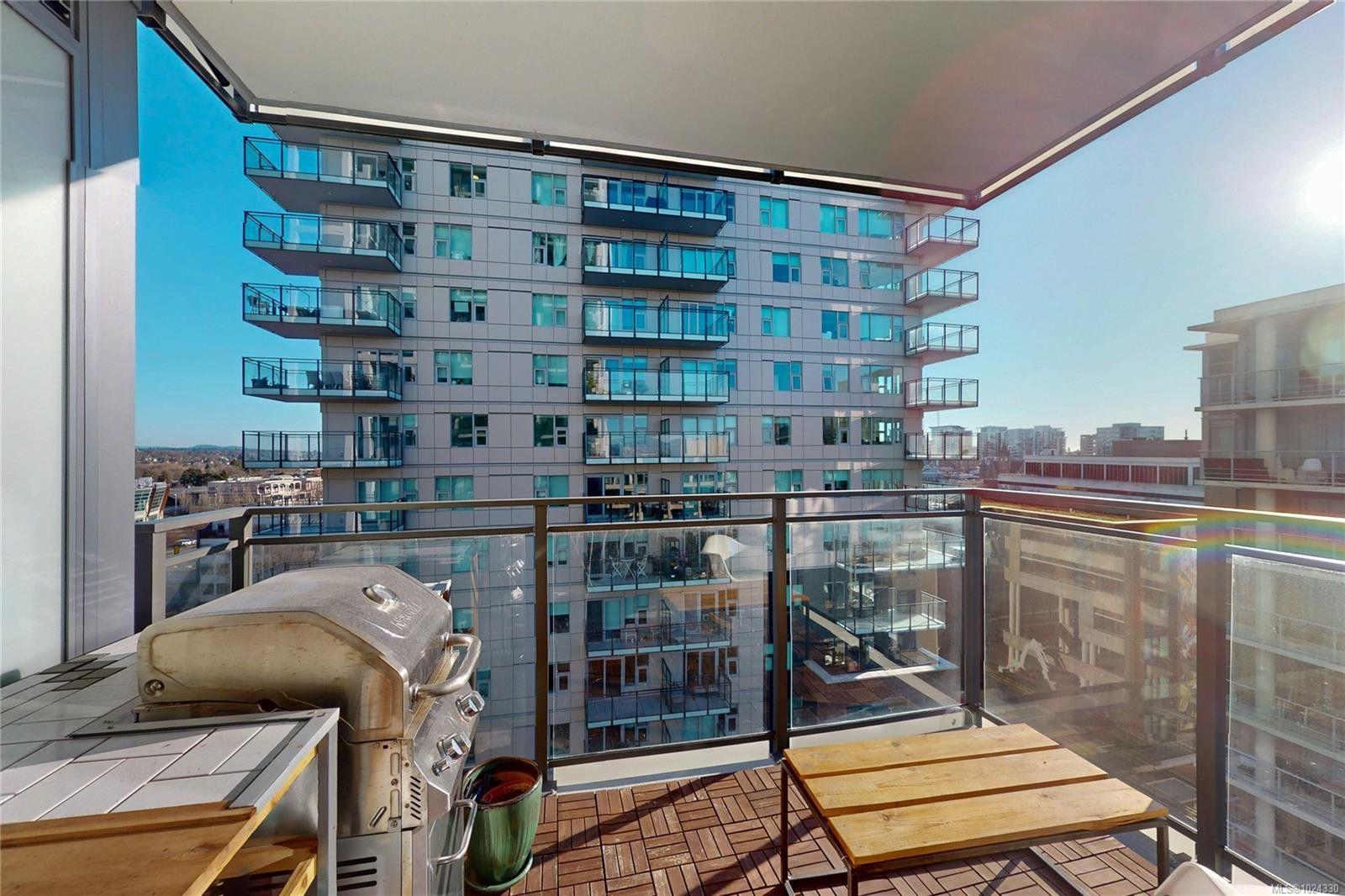 1108-777 Herald St, Victoria, BC - Outdoor