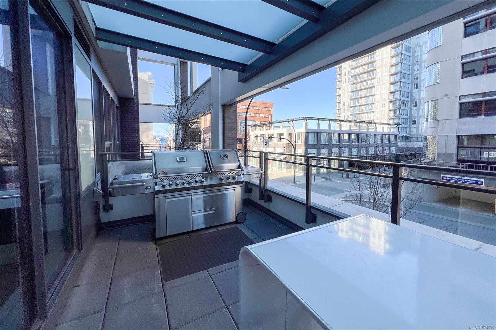 1108-777 Herald St, Victoria, BC - Outdoor With Exterior