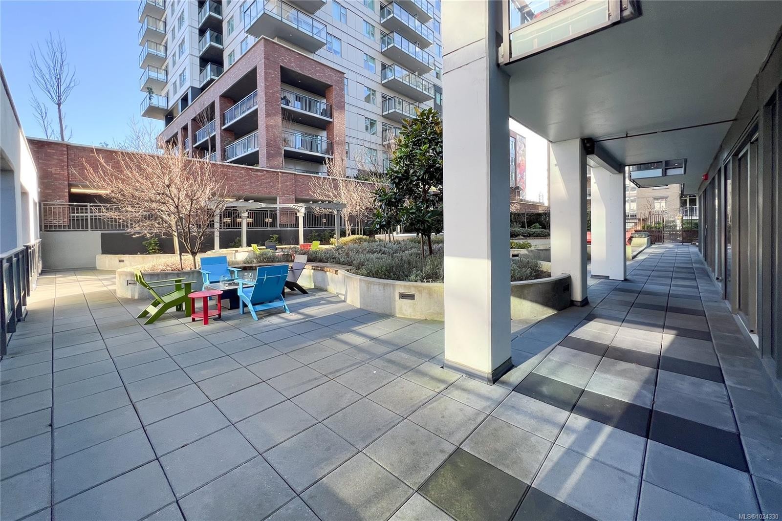 1108-777 Herald St, Victoria, BC - Outdoor With Exterior