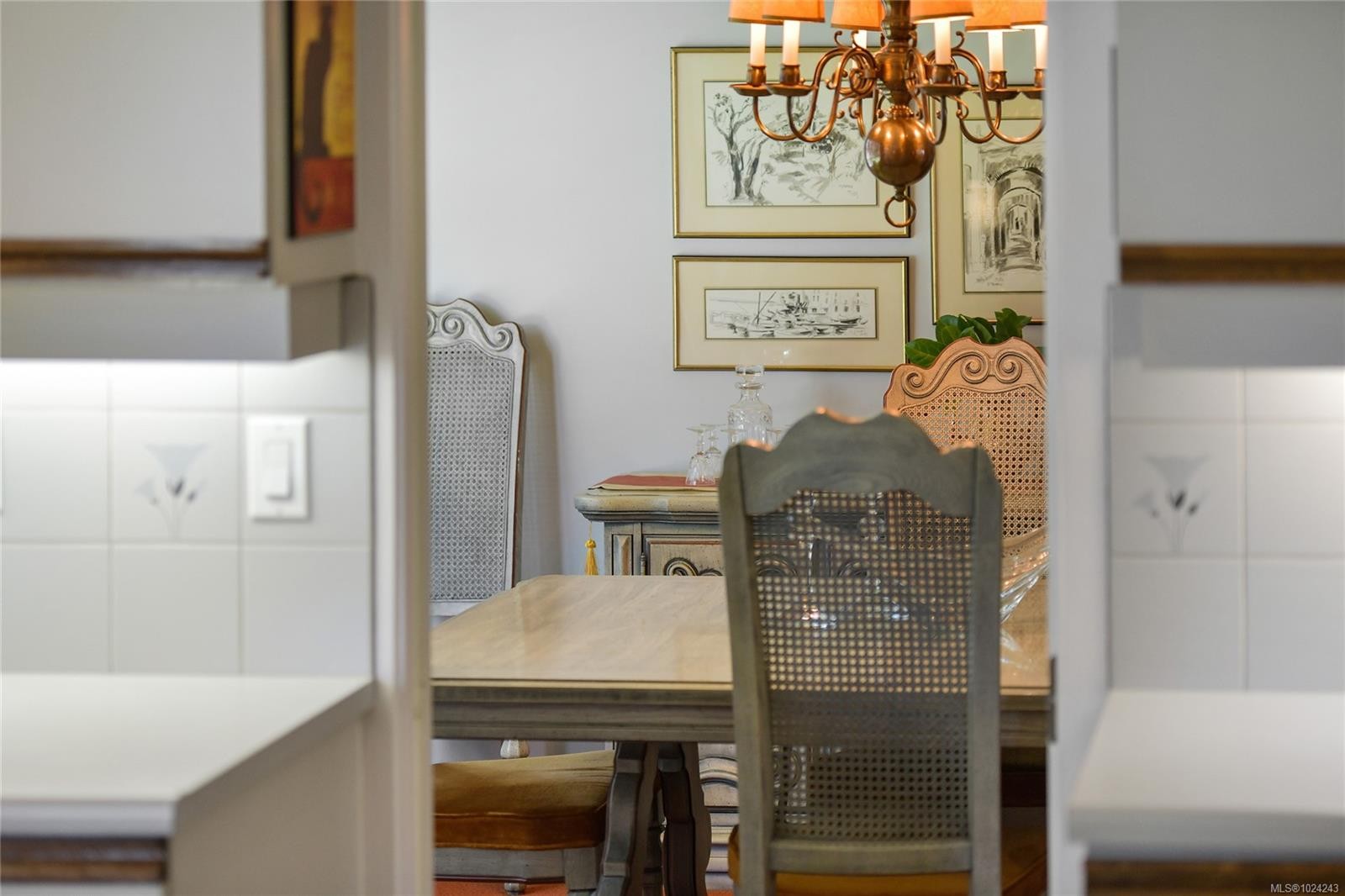 4911 Sea Ridge Dr, Saanich, BC