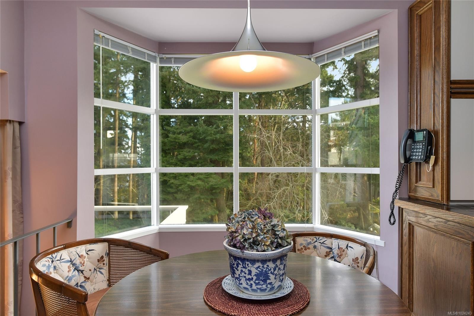 4911 Sea Ridge Dr, Saanich, BC