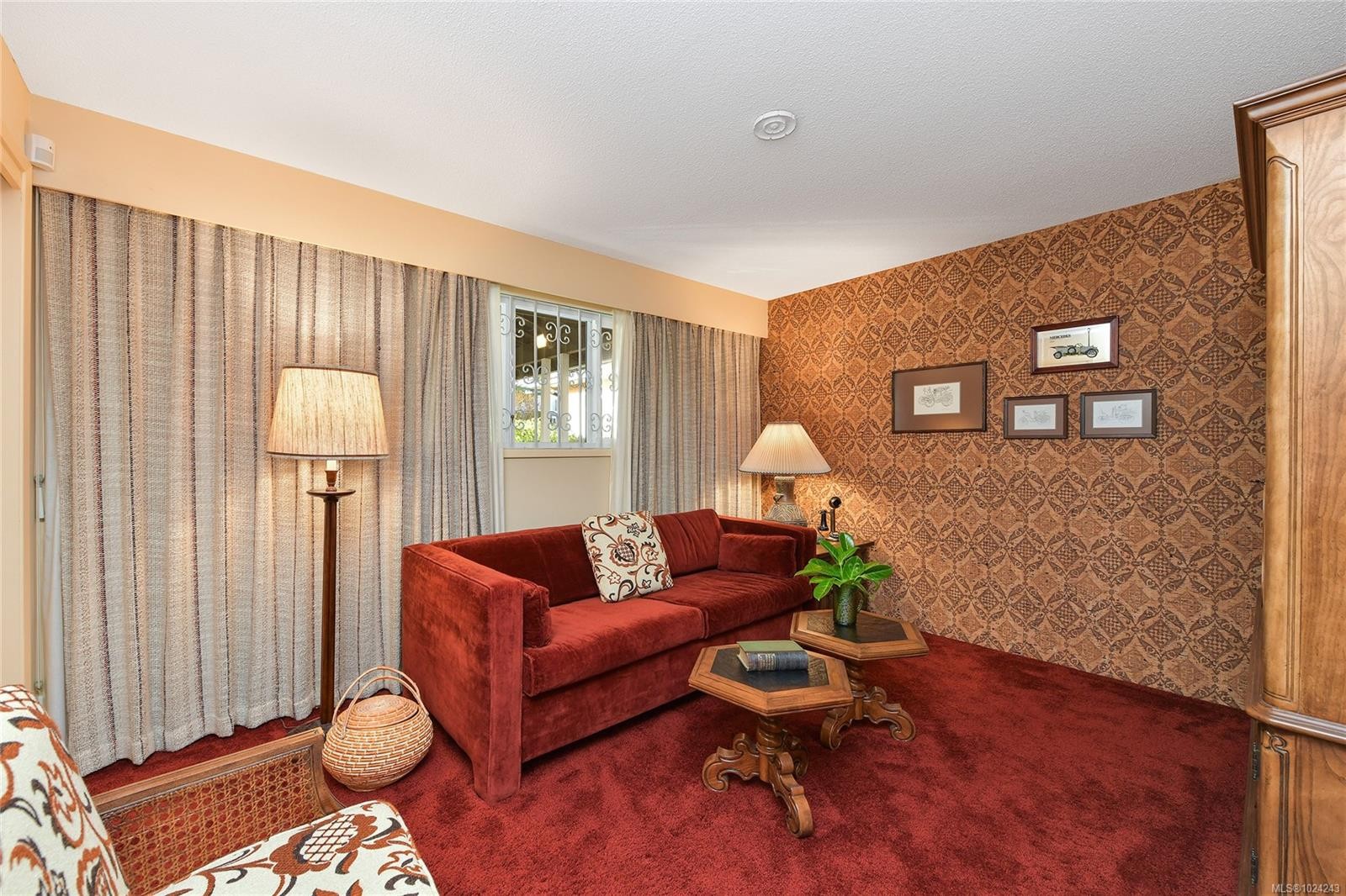 4911 Sea Ridge Dr, Saanich, BC