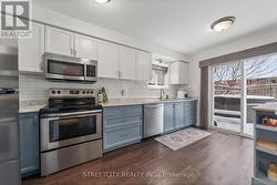 8 Shipley - Large open kitchen -