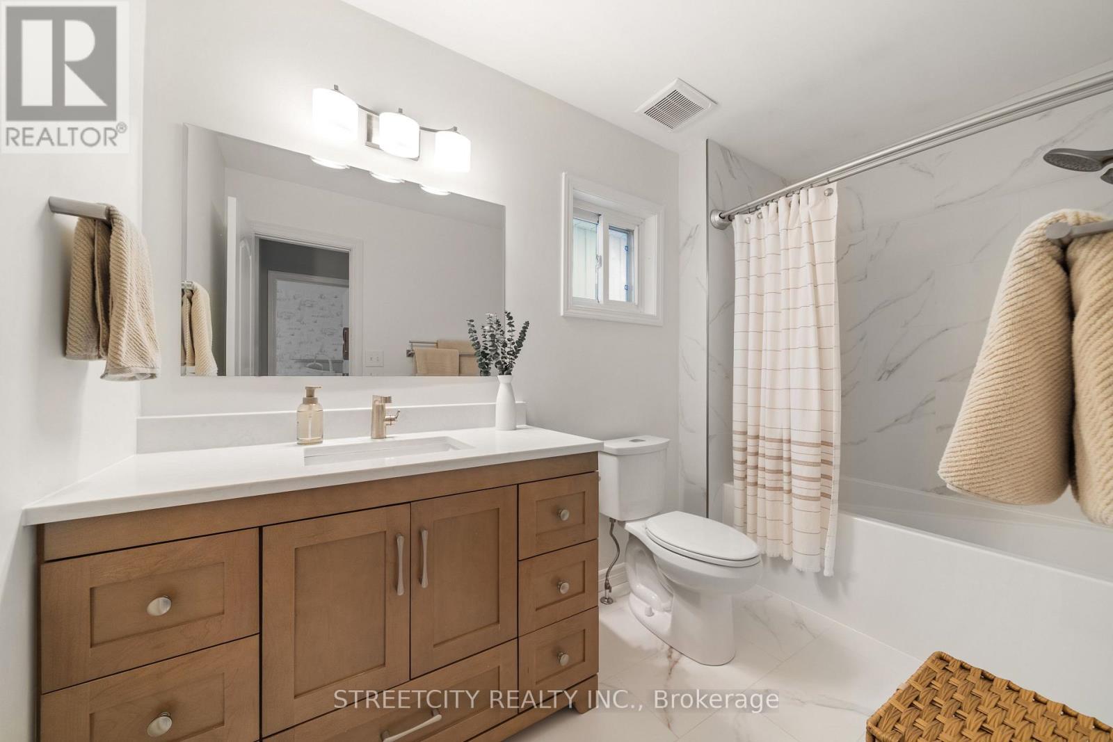 8 Shipley - large updated bathroom - 8 Shipley Avenue, Clarington, ON - Indoor Photo Showing Bathroom