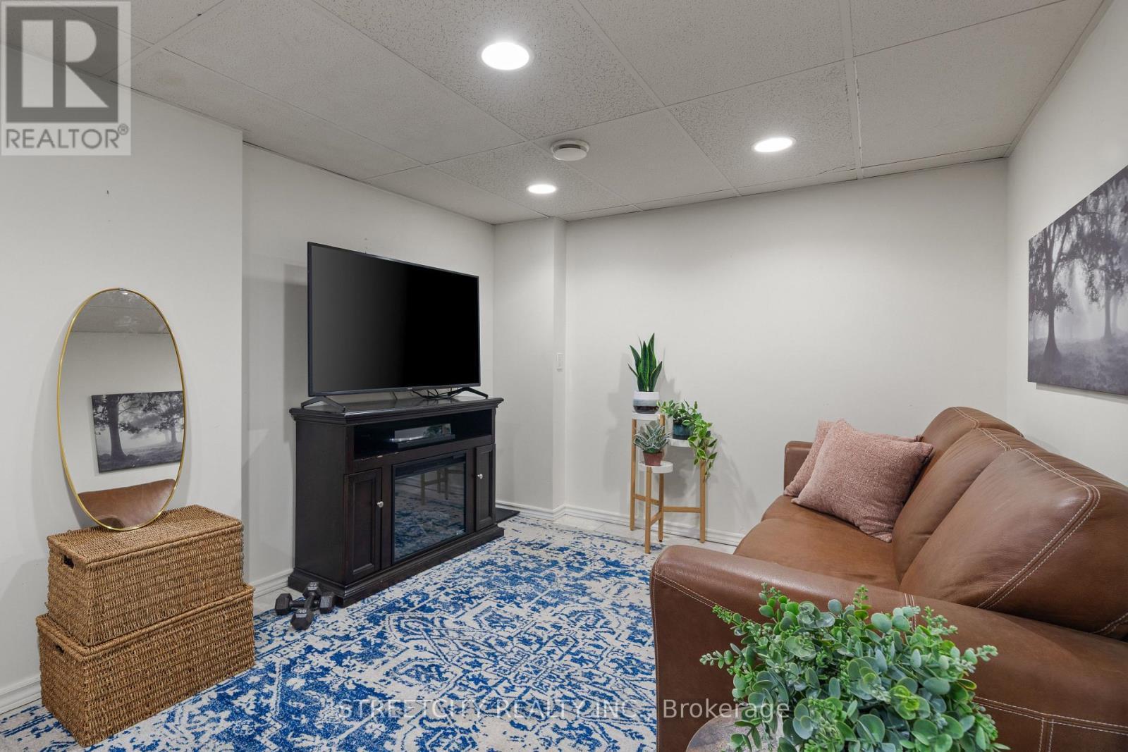 8 Shipley -basement rec/bedroom - 8 Shipley Avenue, Clarington, ON - Indoor