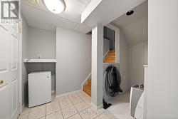 8 Shipley -with central vac -