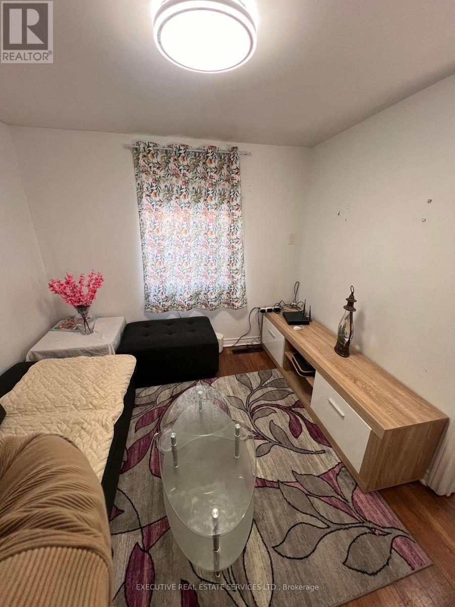 89 John Street, Brampton, ON - Indoor