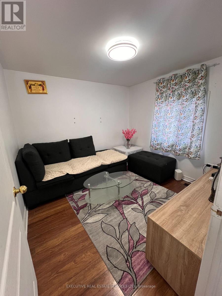 89 John Street, Brampton, ON - Indoor