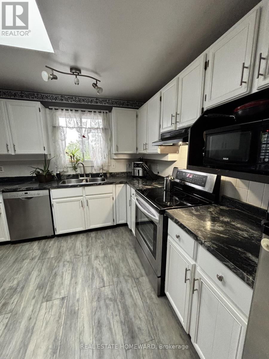 35 Bleeker Avenue, Quinte West, ON - Indoor Photo Showing Kitchen With Double Sink