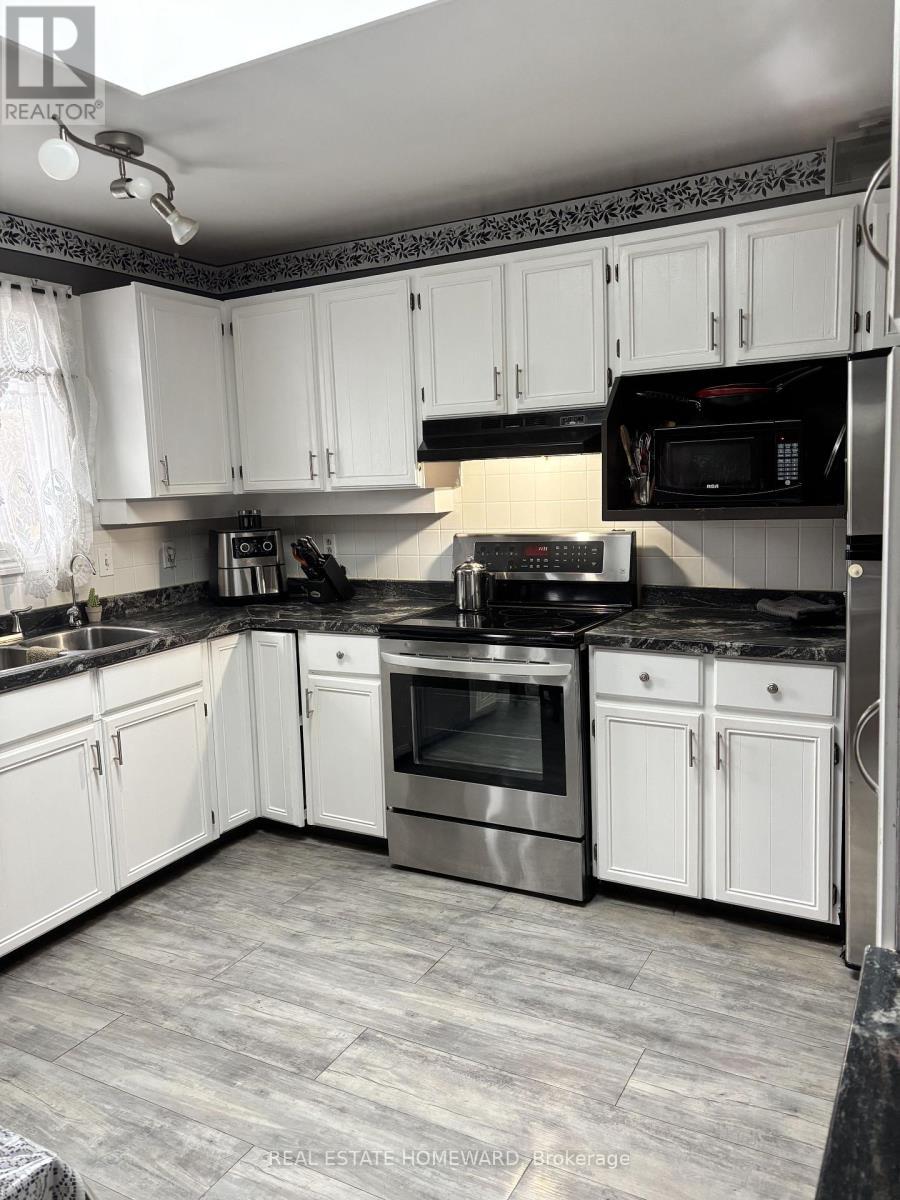 35 Bleeker Avenue, Quinte West, ON - Indoor Photo Showing Kitchen With Double Sink