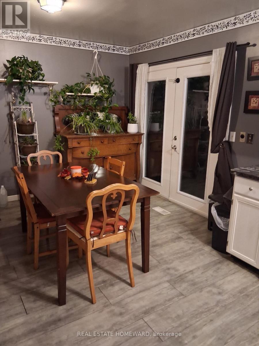 35 Bleeker Avenue, Quinte West, ON - Indoor