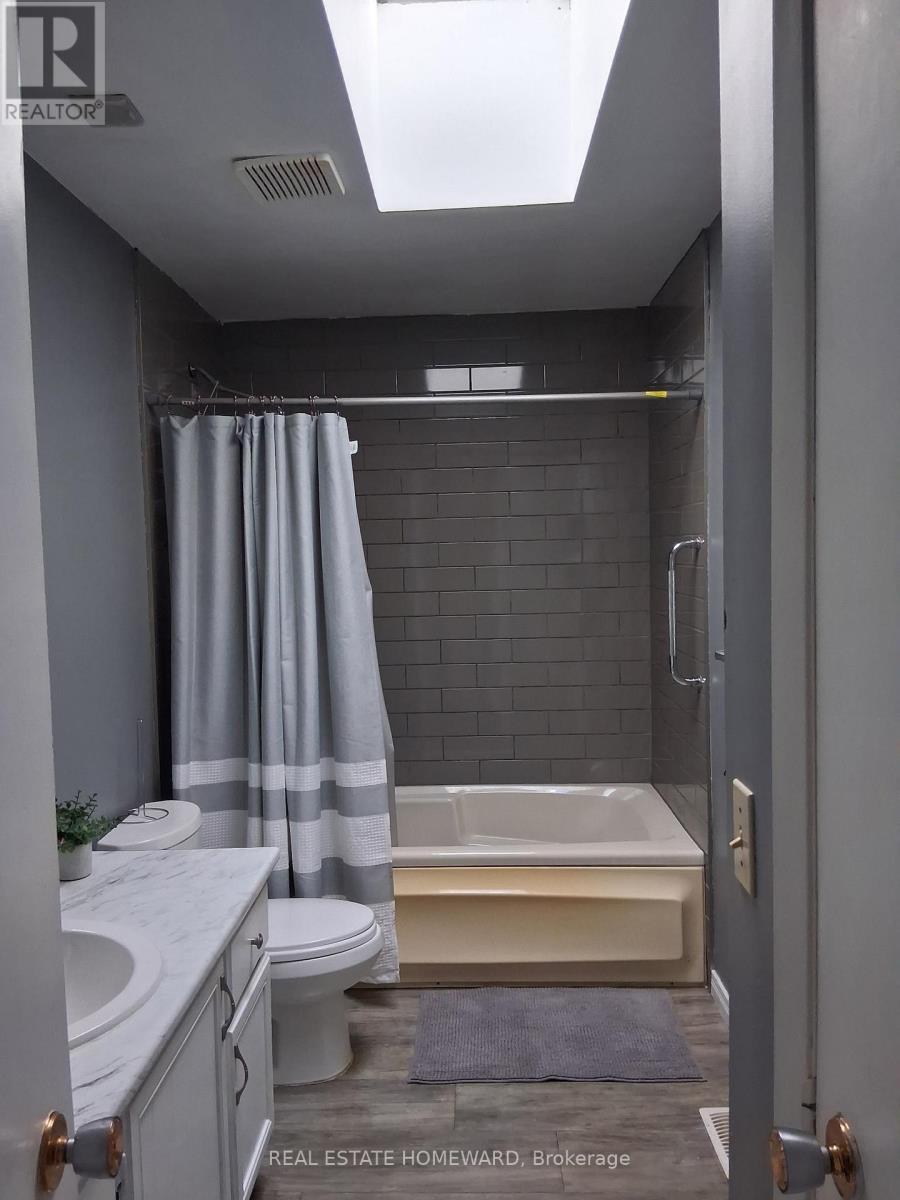 35 Bleeker Avenue, Quinte West, ON - Indoor Photo Showing Bathroom
