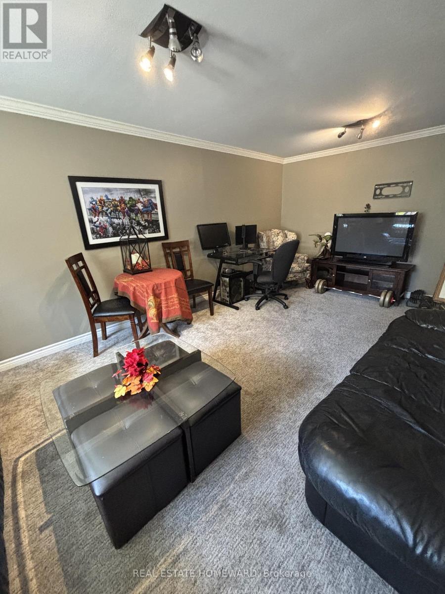 35 Bleeker Avenue, Quinte West, ON - Indoor