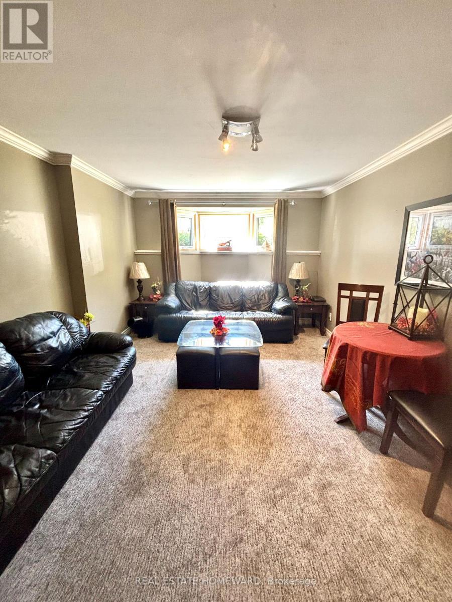 35 Bleeker Avenue, Quinte West, ON - Indoor