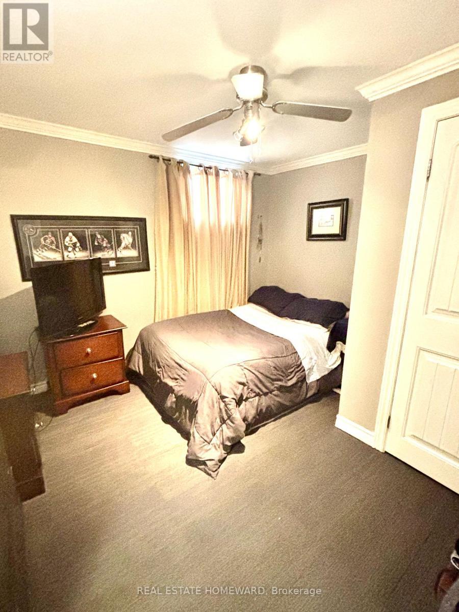 35 Bleeker Avenue, Quinte West, ON - Indoor Photo Showing Bedroom