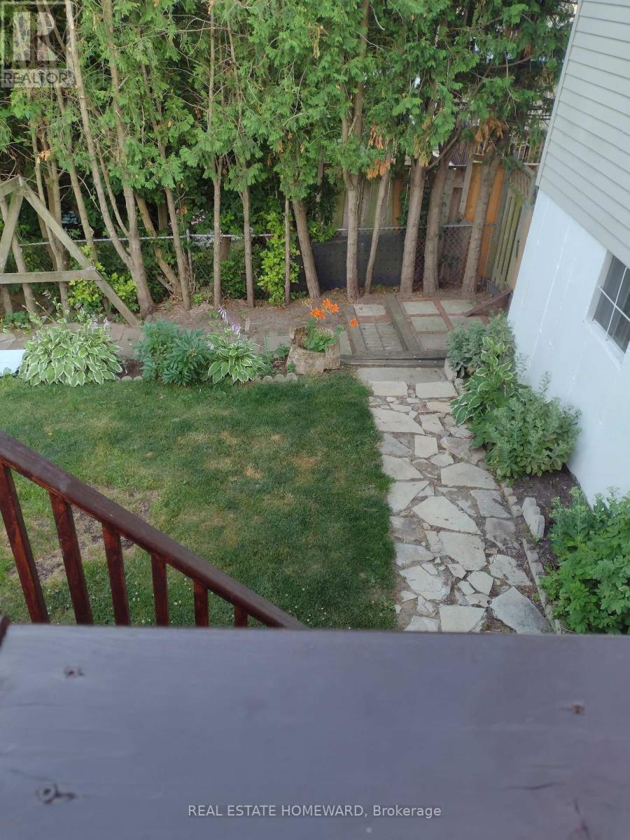 35 Bleeker Avenue, Quinte West, ON - Outdoor