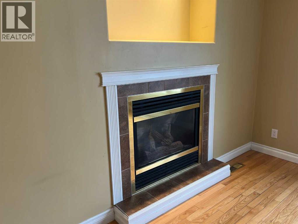 893 Timberline, Fort Mcmurray, AB - Indoor With Fireplace