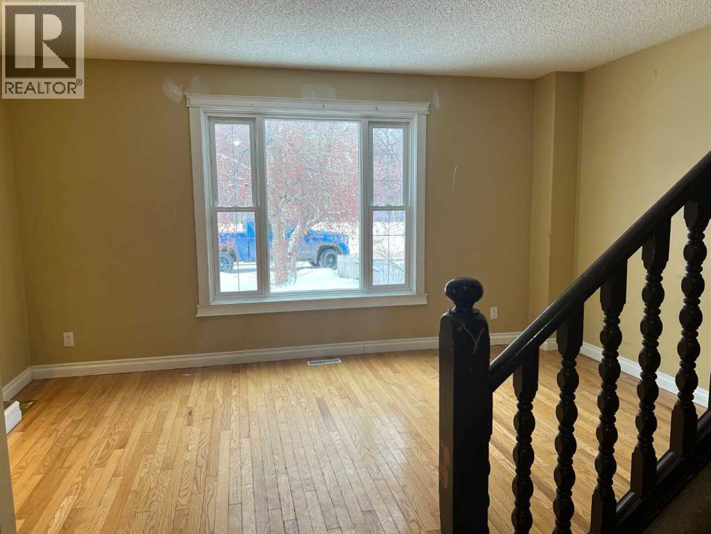 893 Timberline, Fort Mcmurray, AB - Indoor Photo Showing Other Room