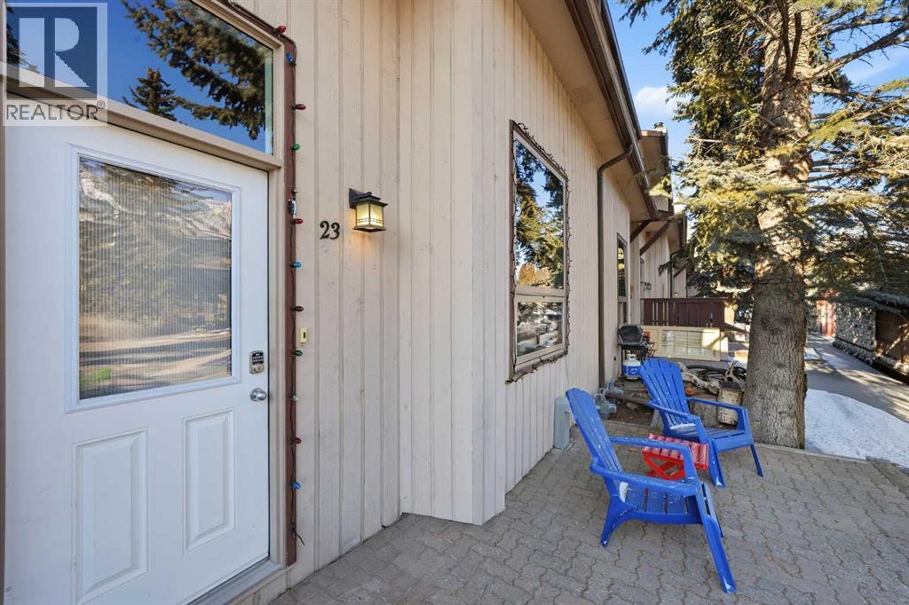 23, 1225 Railway Avenue, Canmore, AB - With Exterior