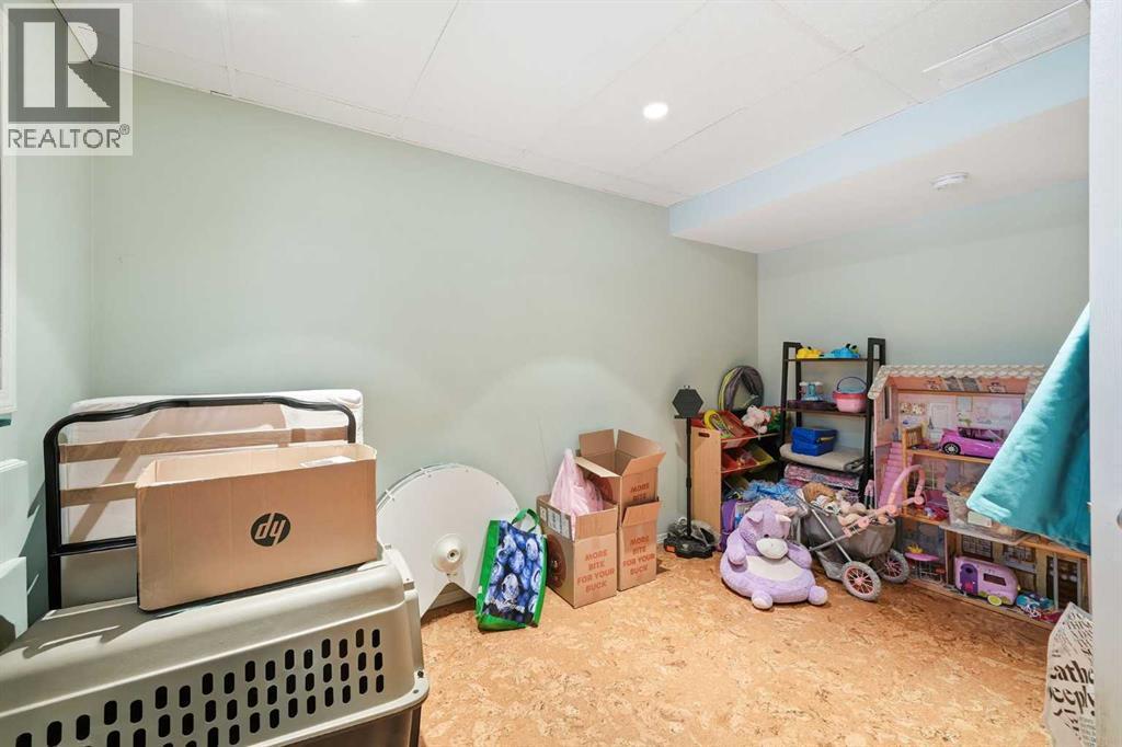 23, 1225 Railway Avenue, Canmore, AB - Indoor