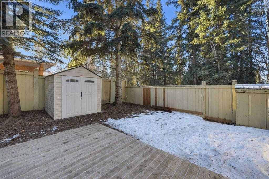 23, 1225 Railway Avenue, Canmore, AB - Outdoor