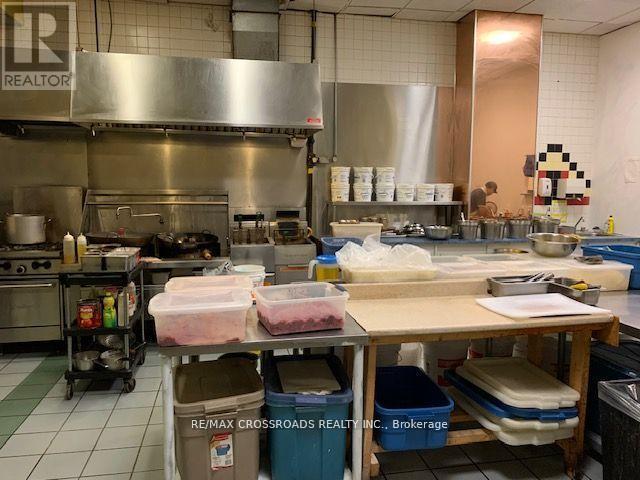 234 - 700 Lawrence Avenue W, Toronto, ON