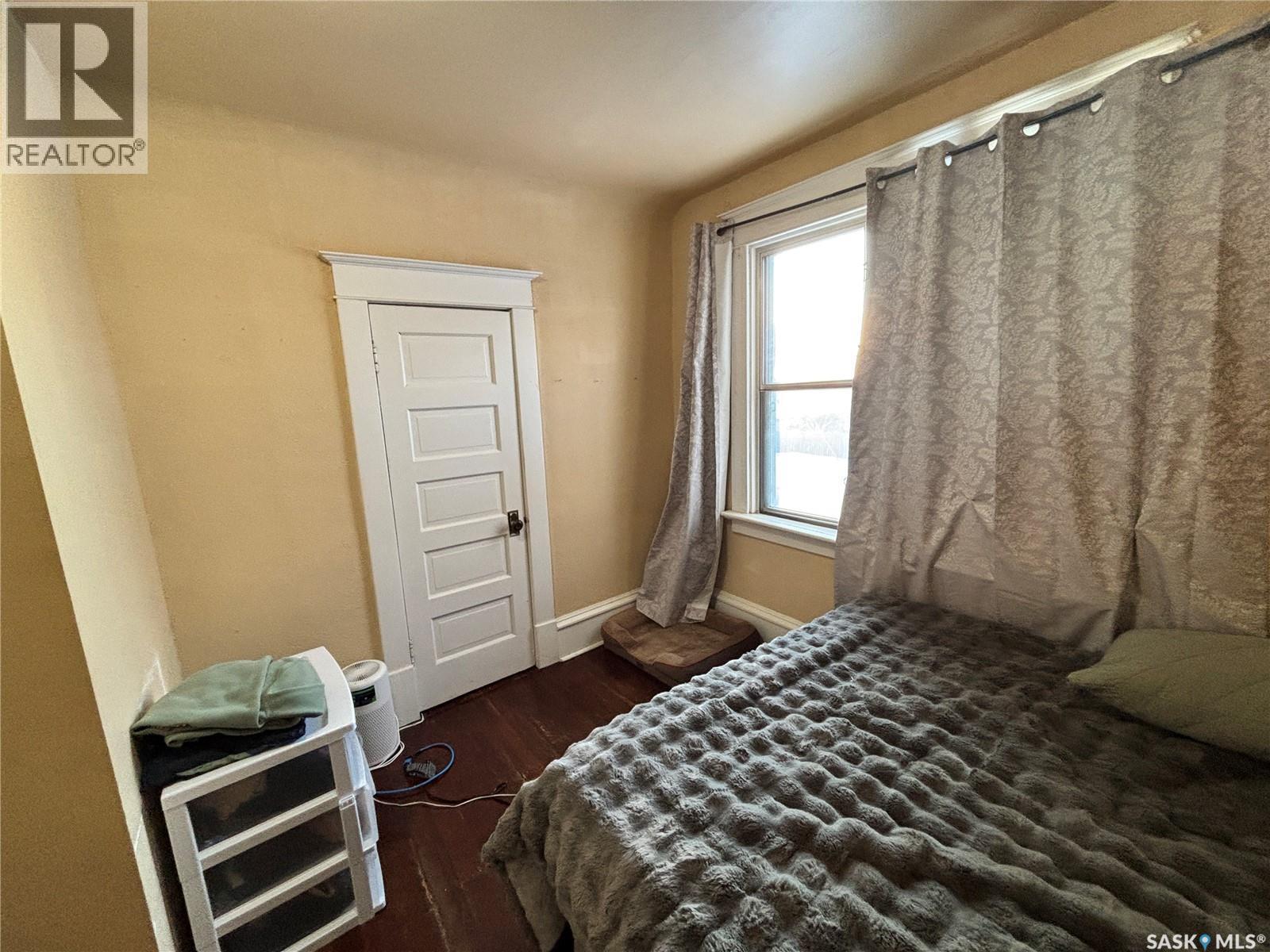 902 9Th Street, Humboldt, SK - Indoor Photo Showing Bedroom