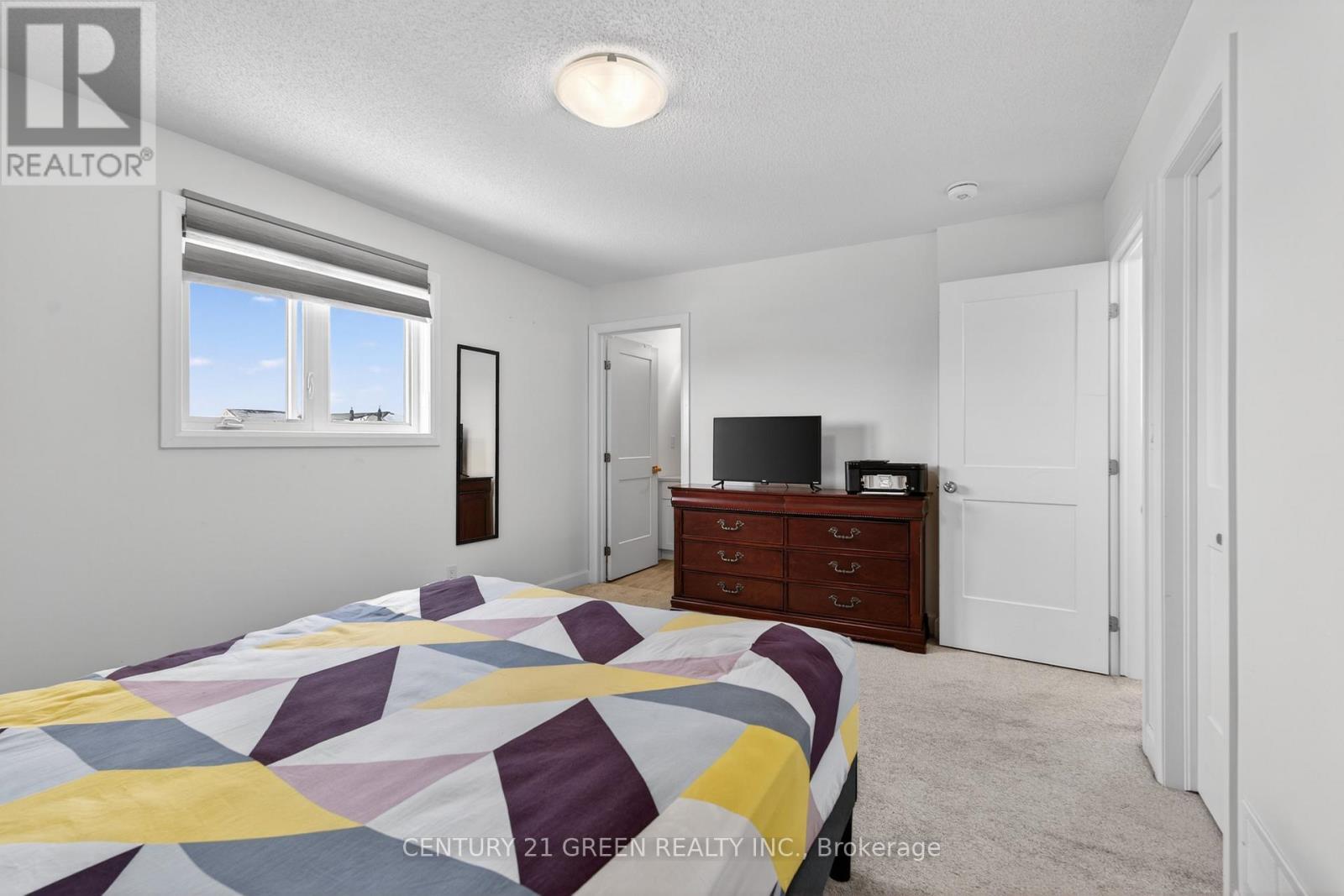 353 Buckthorn Drive, Kingston, ON - Indoor Photo Showing Bedroom