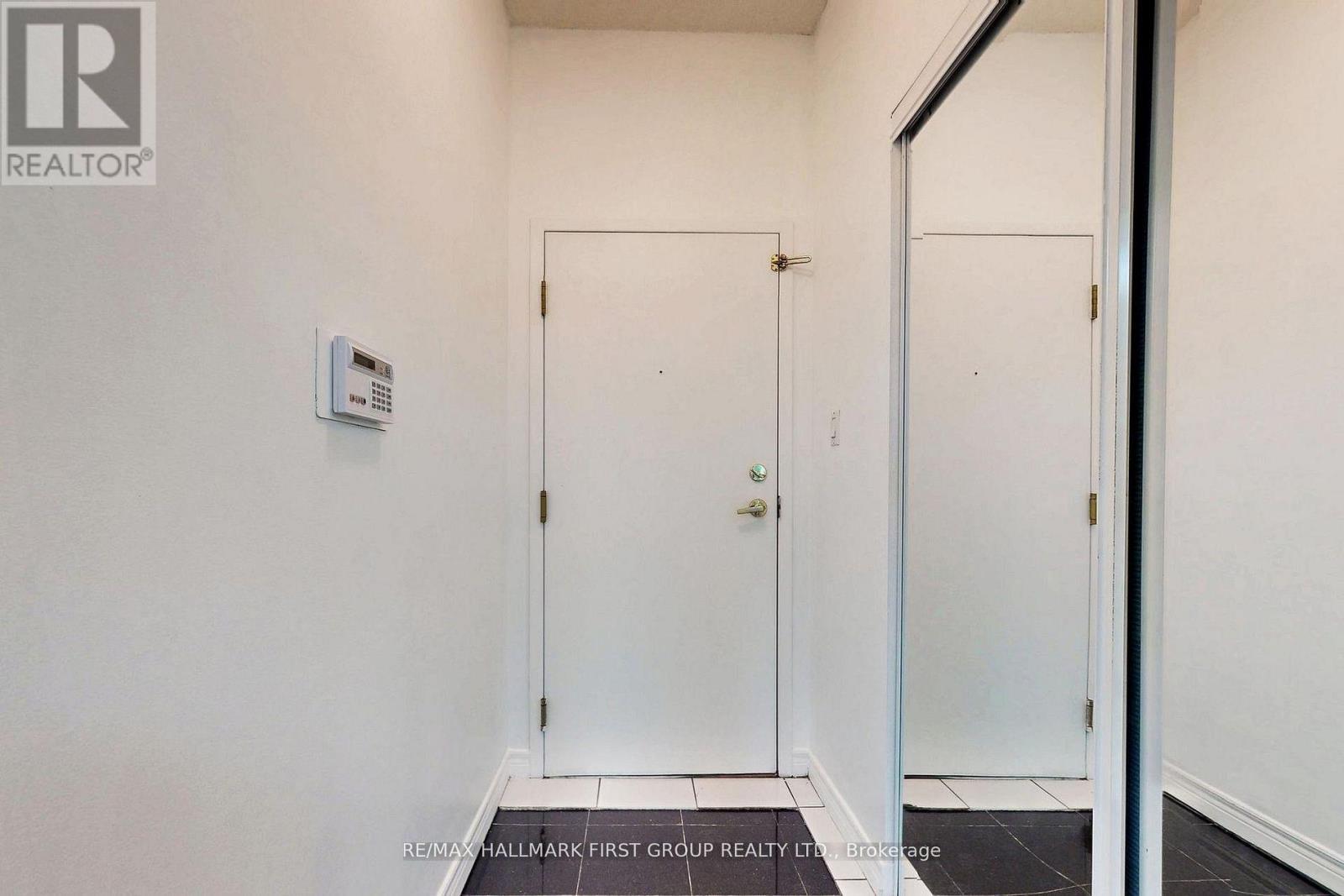 106 - 88 Corporate Drive, Toronto, ON - Indoor Photo Showing Other Room