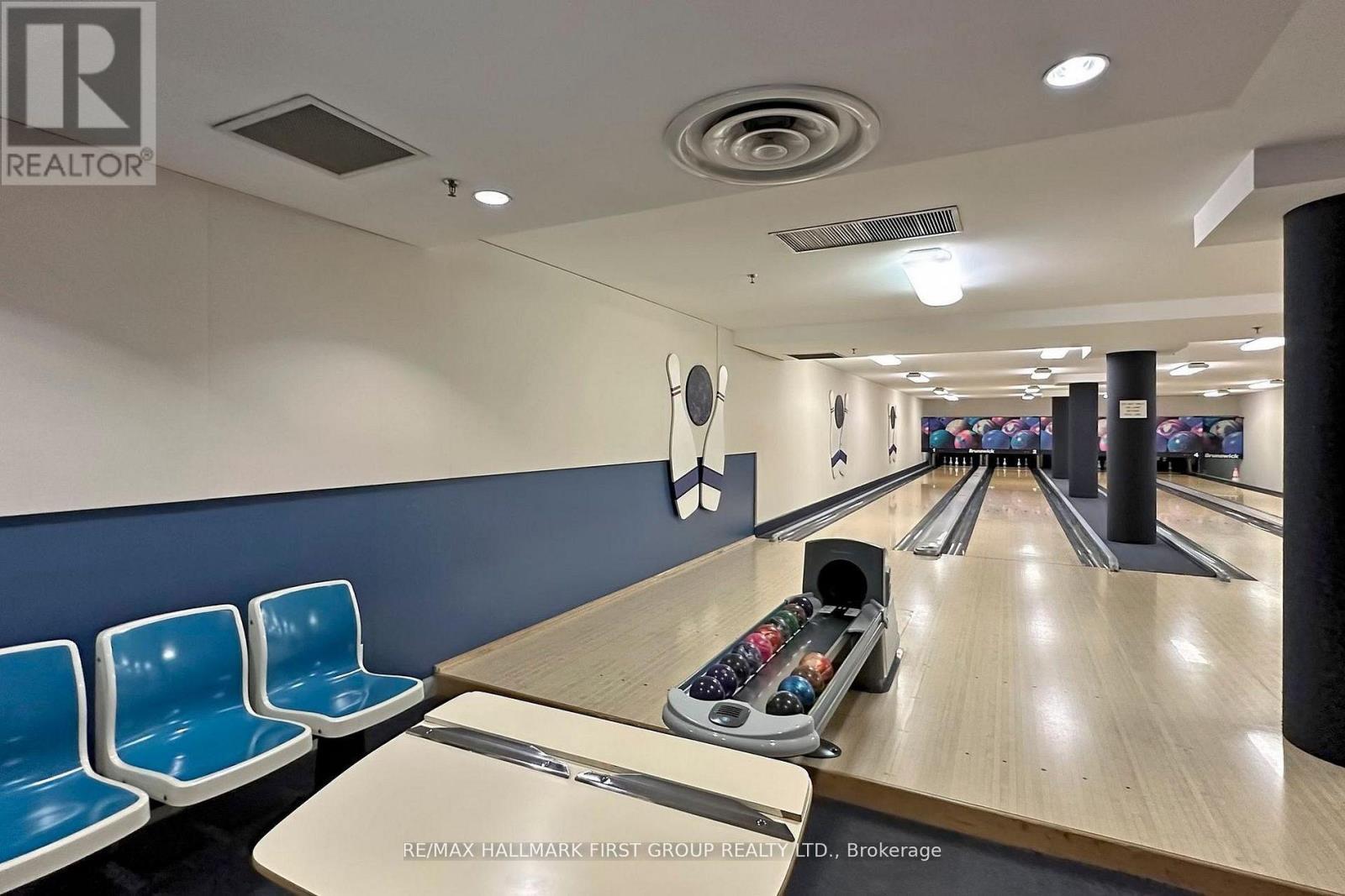 106 - 88 Corporate Drive, Toronto, ON - Indoor