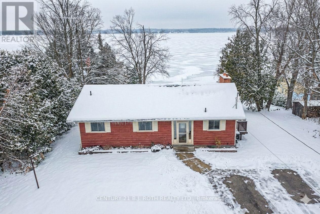 71 Campbell Beach Road, Kawartha Lakes, ON - Outdoor With Body Of Water