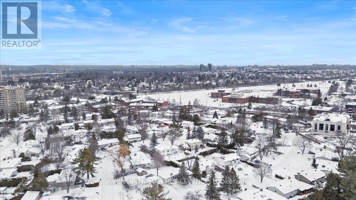 24 Parkmount Crescent, Ottawa, ON - Outdoor With View