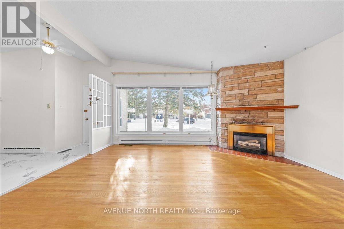 24 Parkmount Crescent, Ottawa, ON - Indoor Photo Showing Living Room With Fireplace