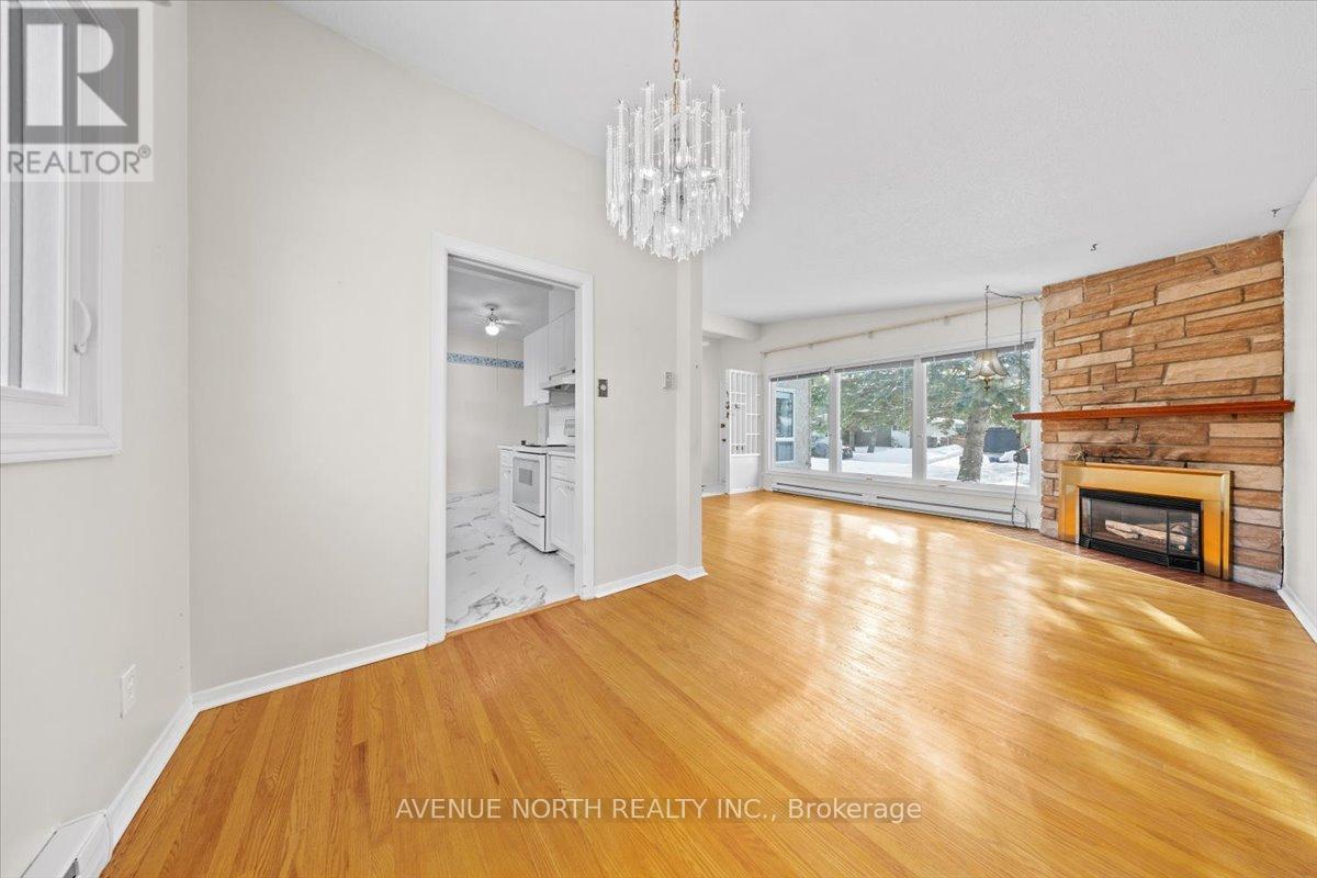 24 Parkmount Crescent, Ottawa, ON - Indoor With Fireplace