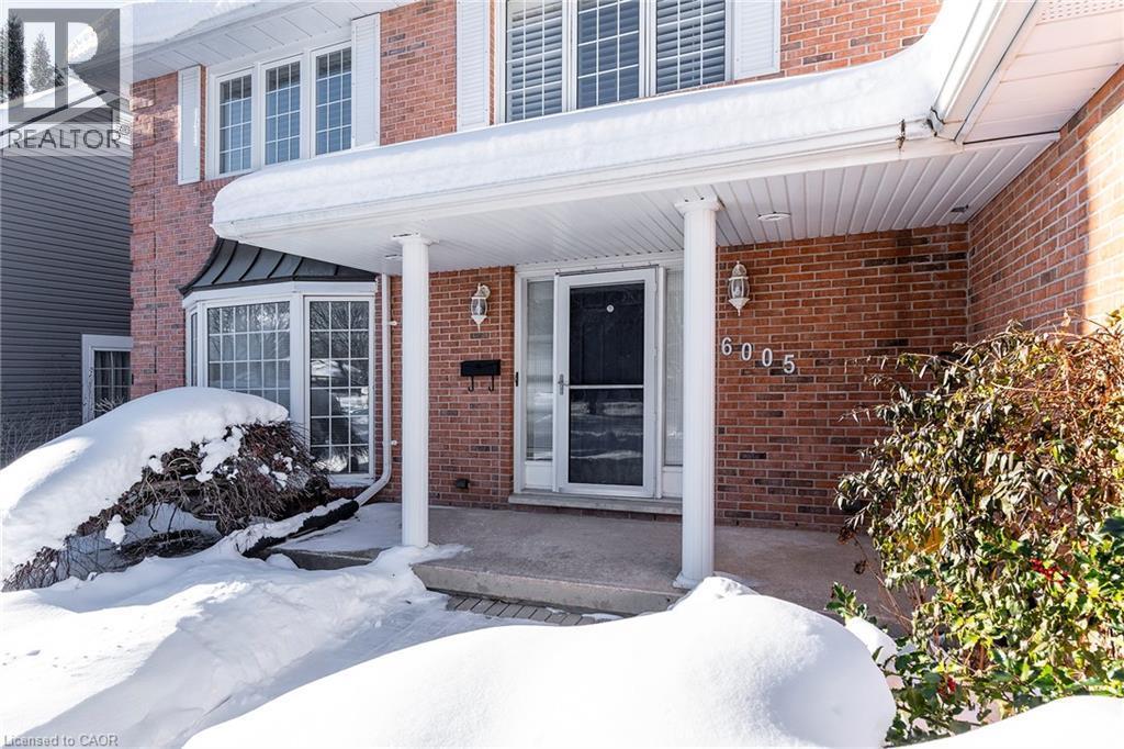 6005 Mountaingate Drive, Niagara Falls, ON - Outdoor