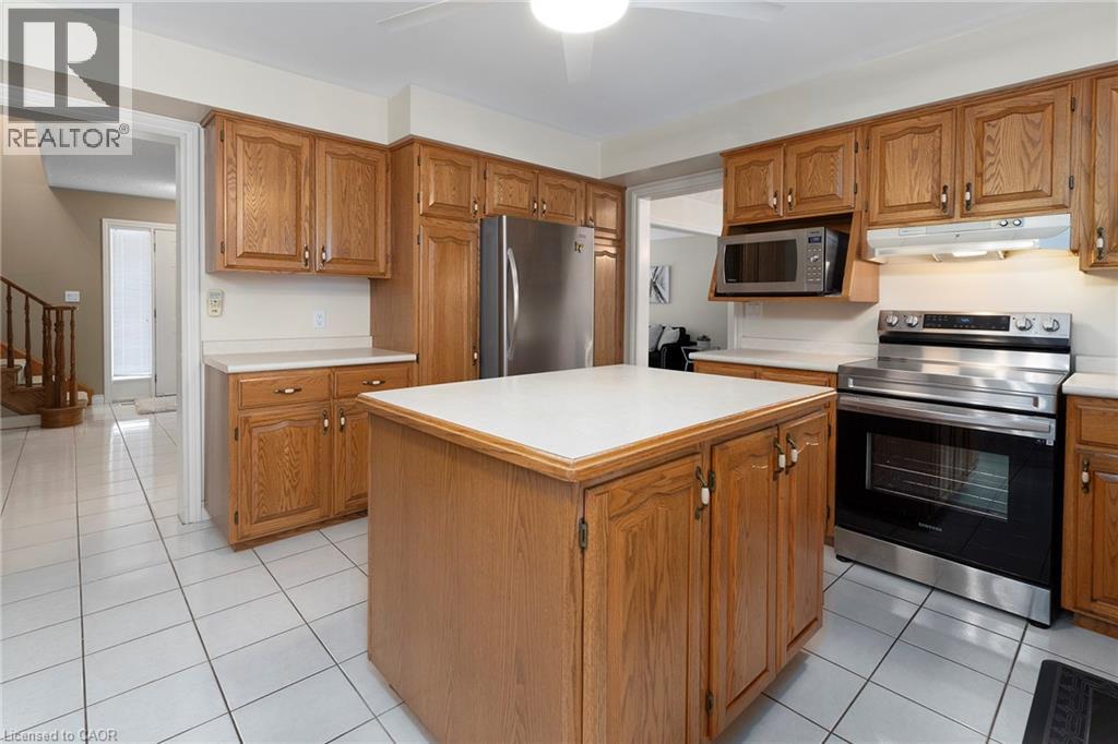 6005 Mountaingate Drive, Niagara Falls, ON - Indoor Photo Showing Kitchen
