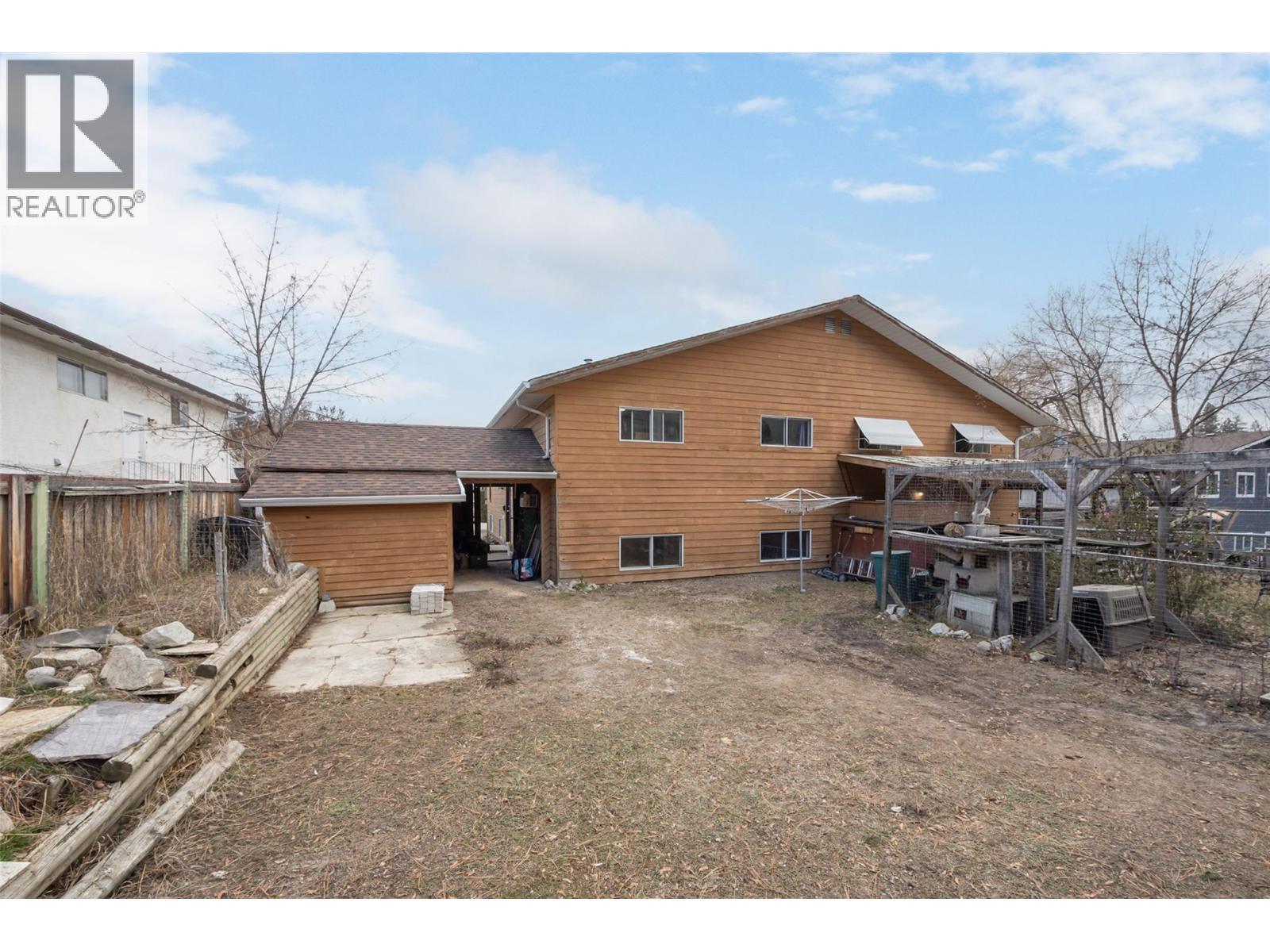 3340 Mcmillan Road, West Kelowna, BC - Outdoor With Exterior