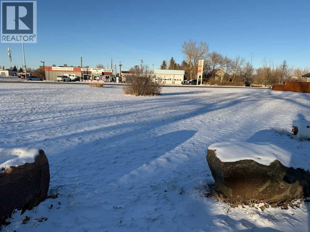 109 7 Avenue E, Bow Island, AB