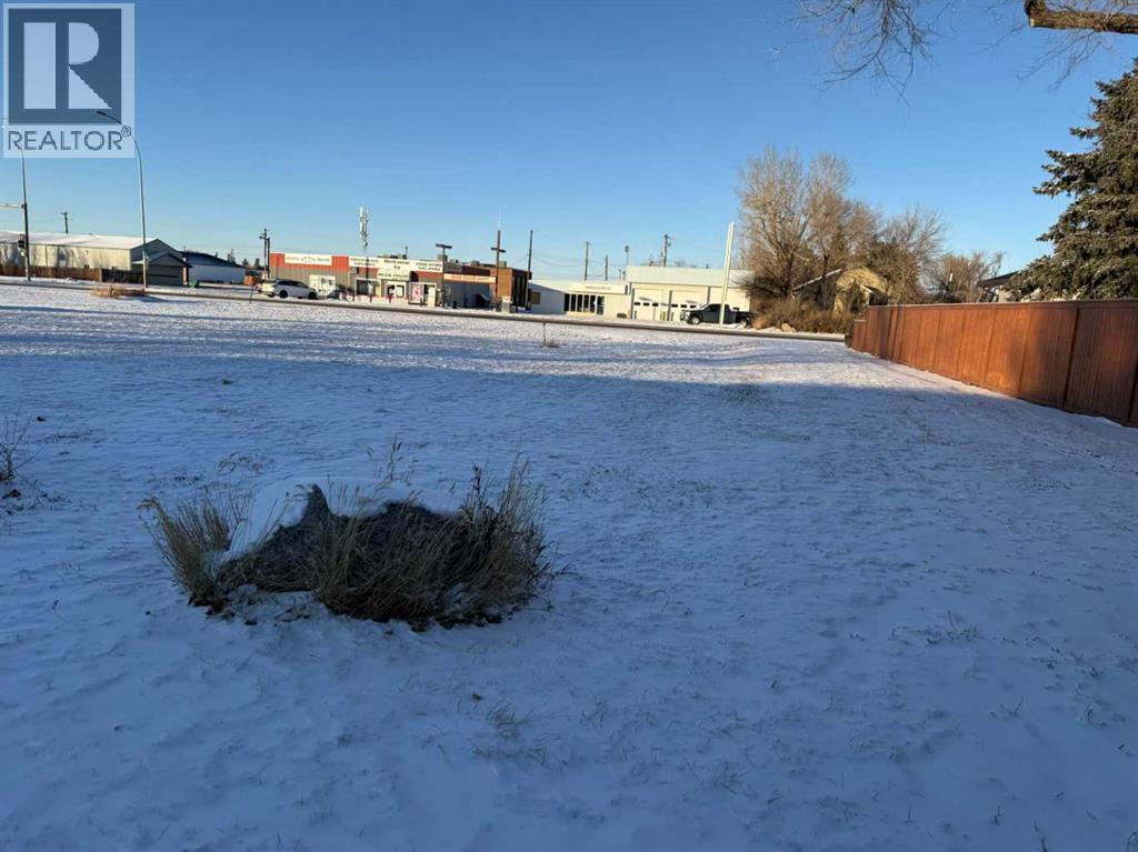 113 7 Avenue E, Bow Island, AB