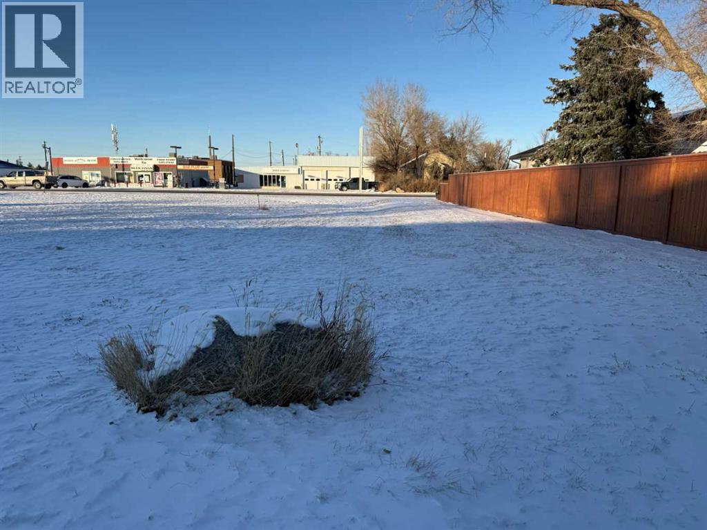 113 7 Avenue E, Bow Island, AB