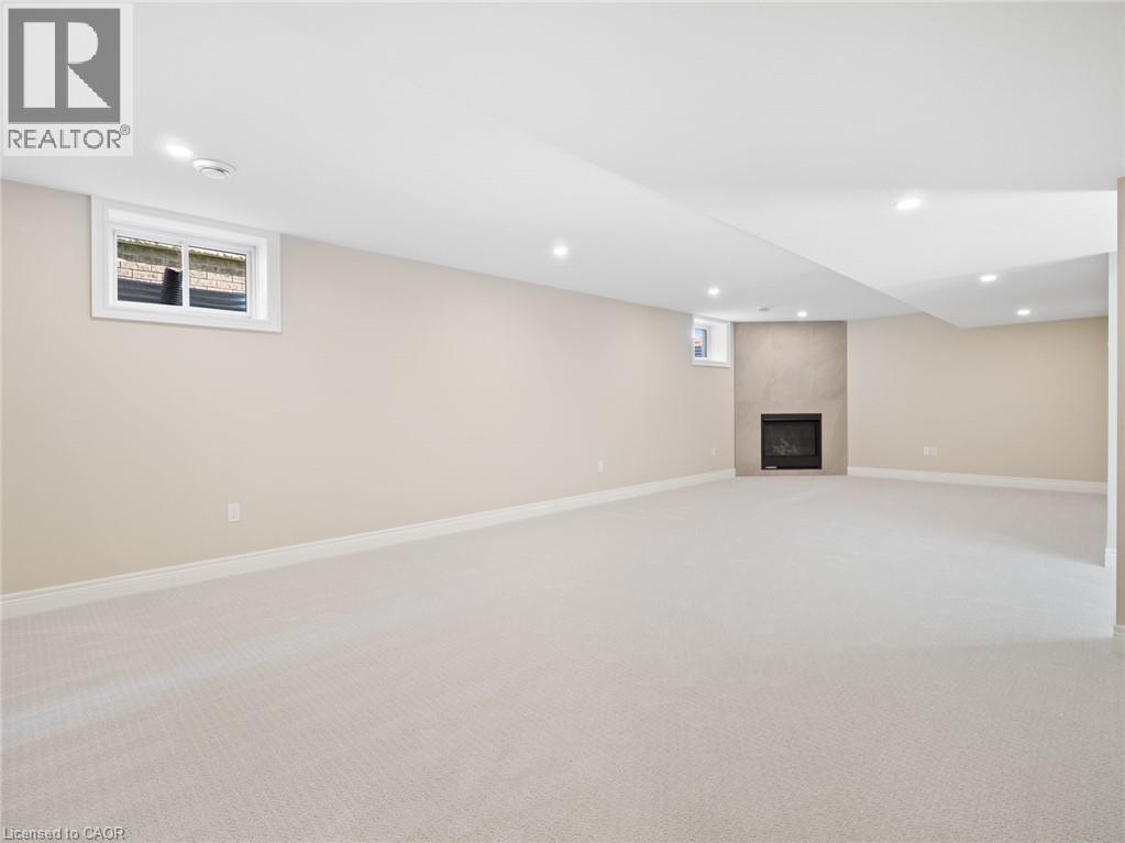 26 Austin Drive, Welland, ON - Indoor