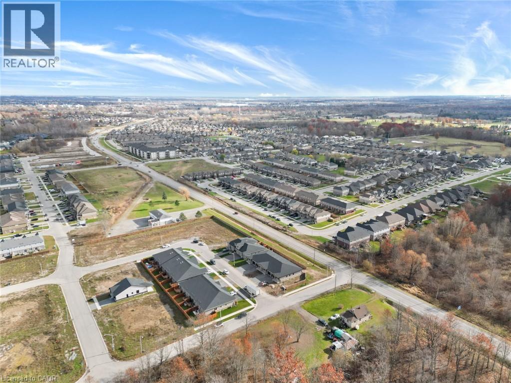 26 Austin Drive, Welland, ON - Outdoor With View