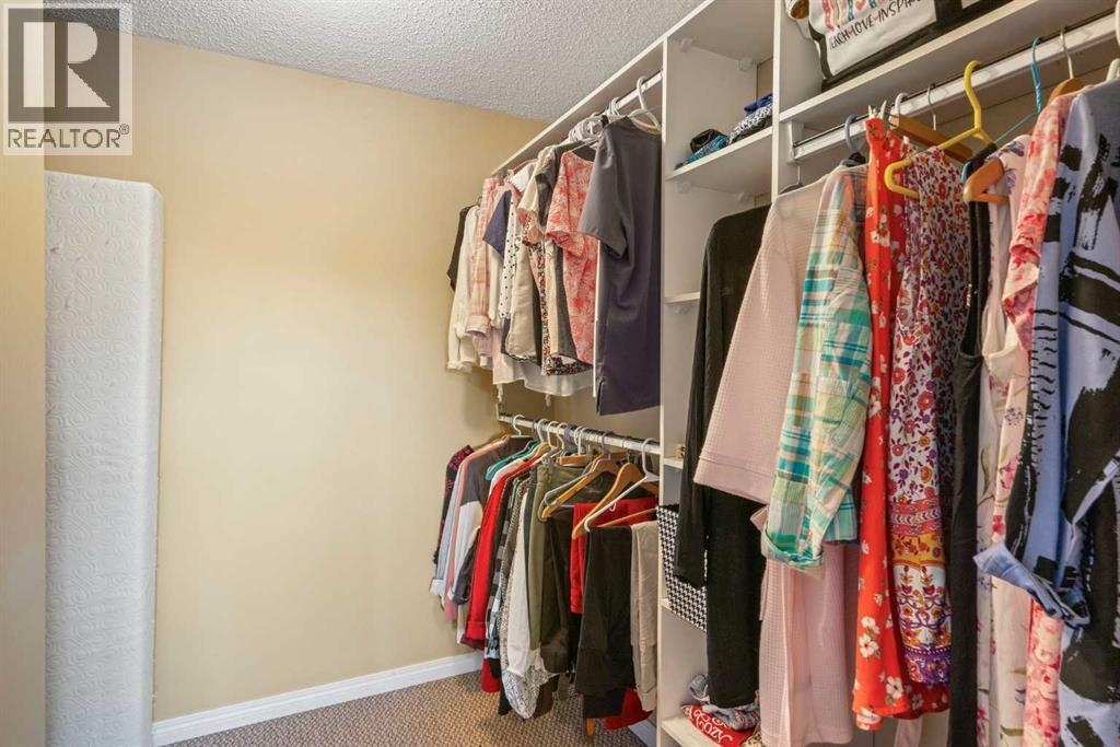 43, 200 Shawnessy Drive Sw, Calgary, AB - Indoor With Storage