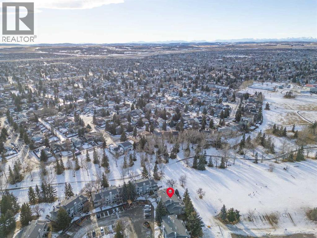 43, 200 Shawnessy Drive Sw, Calgary, AB - Outdoor With View