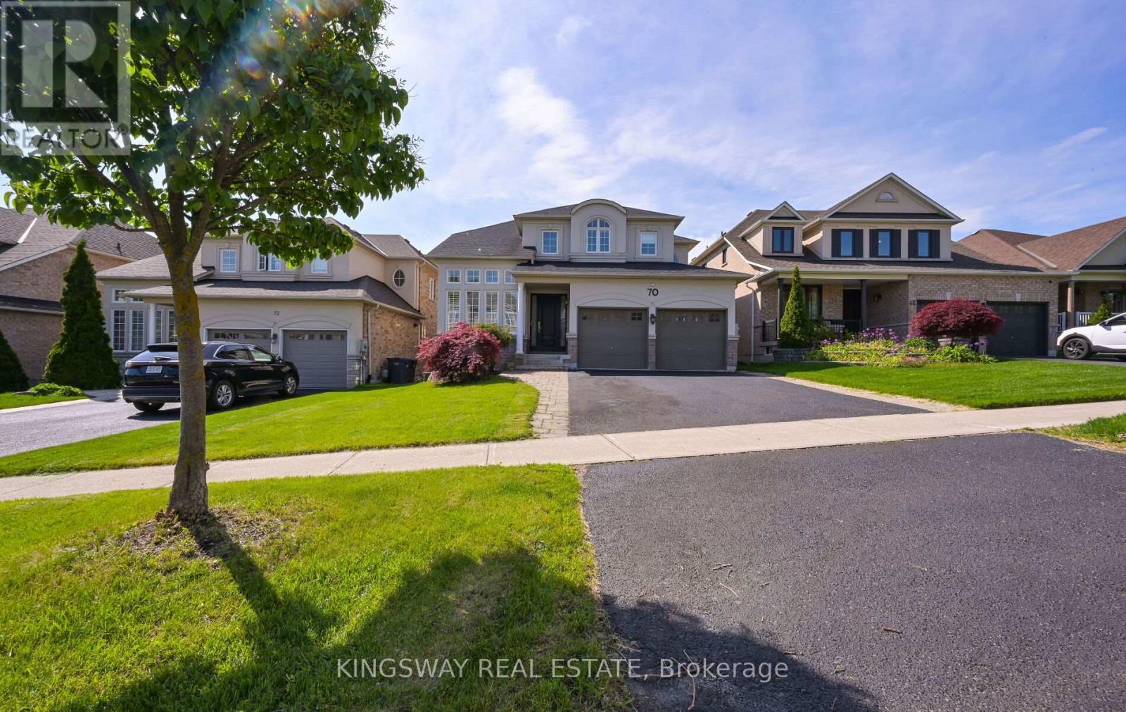 70 Silvervalley Drive, Caledon, ON - Outdoor With Facade