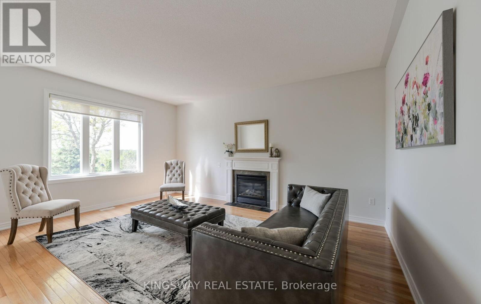 70 Silvervalley Drive, Caledon, ON - Indoor Photo Showing Living Room With Fireplace