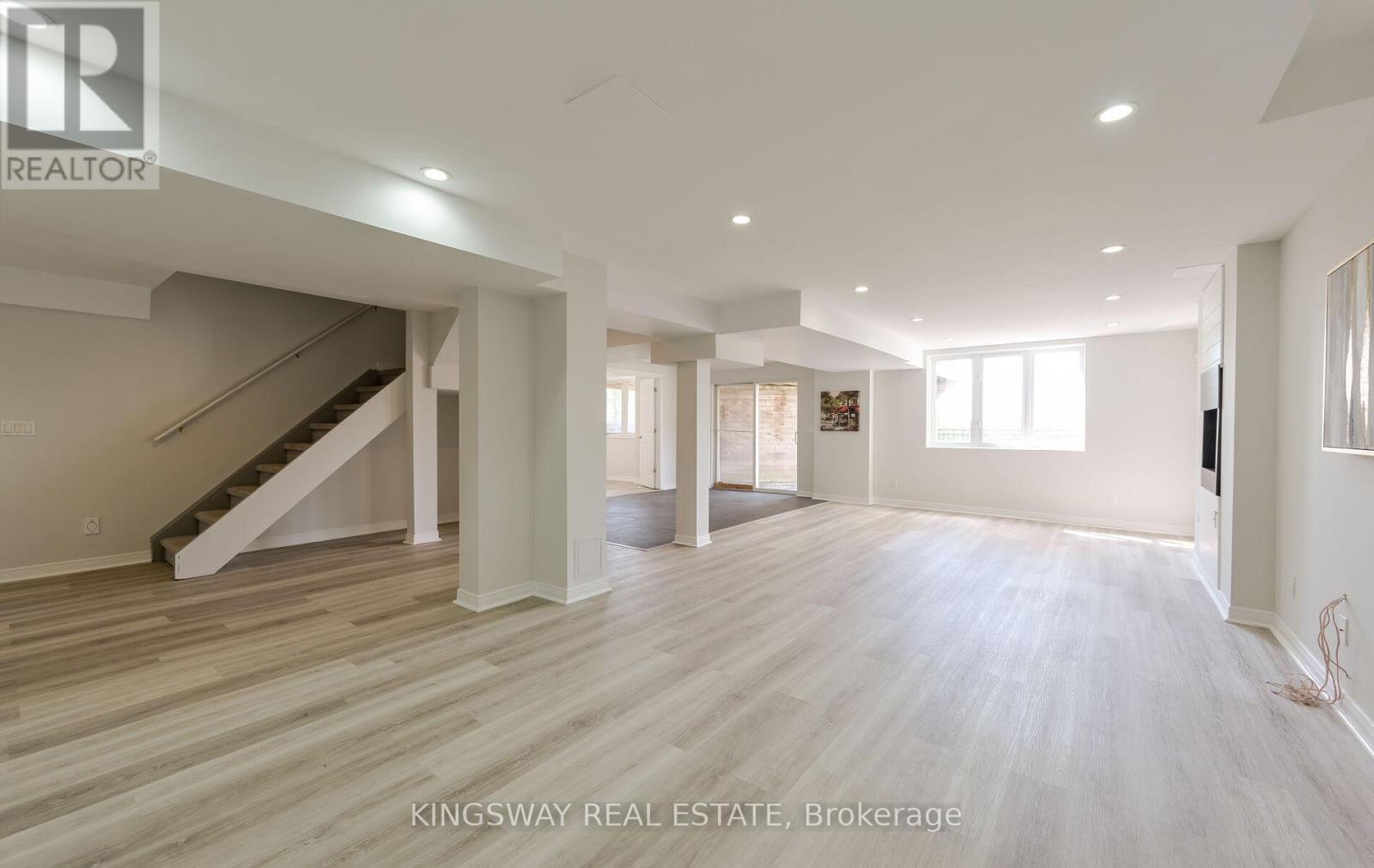 70 Silvervalley Drive, Caledon, ON - Indoor Photo Showing Other Room