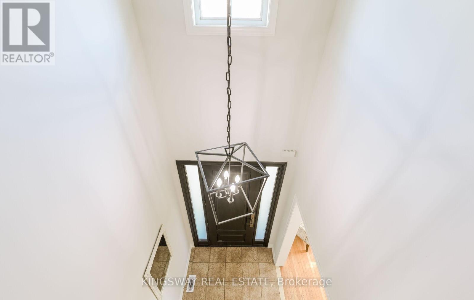 70 Silvervalley Drive, Caledon, ON - Indoor Photo Showing Other Room