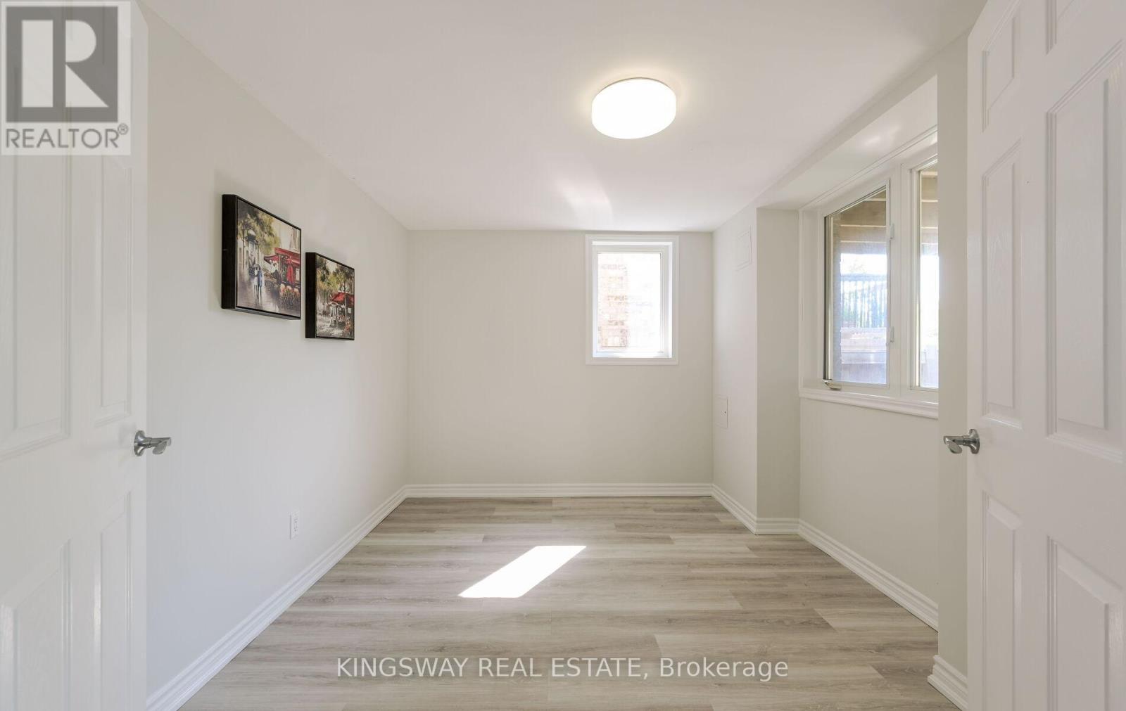 70 Silvervalley Drive, Caledon, ON - Indoor Photo Showing Other Room